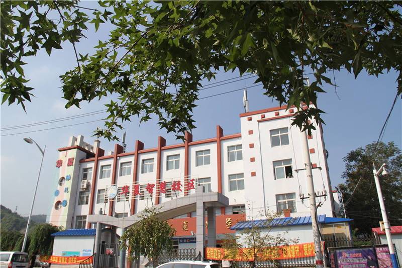1540278310210786.jpg 明山区华夏智慧校区全景图2.jpg
