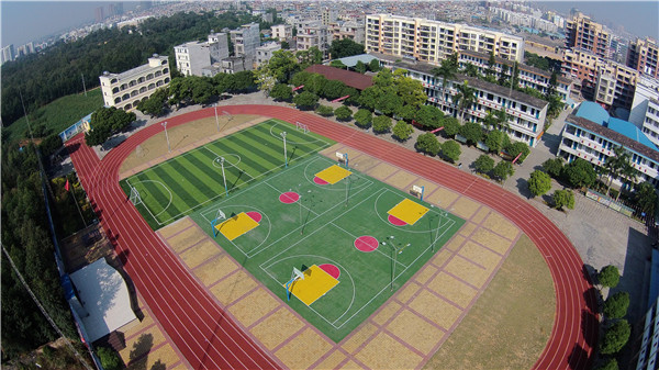 廉州镇平田小学航拍校园全景图.jpg