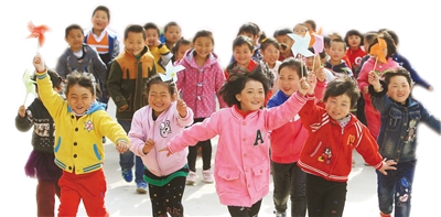 点燃童心 共享童趣8.jpg