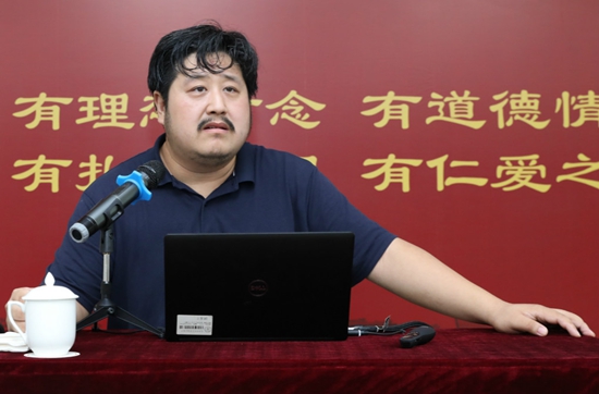 王祺（1）_副本.jpg